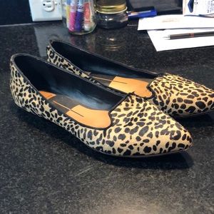 Leopard print flats!!